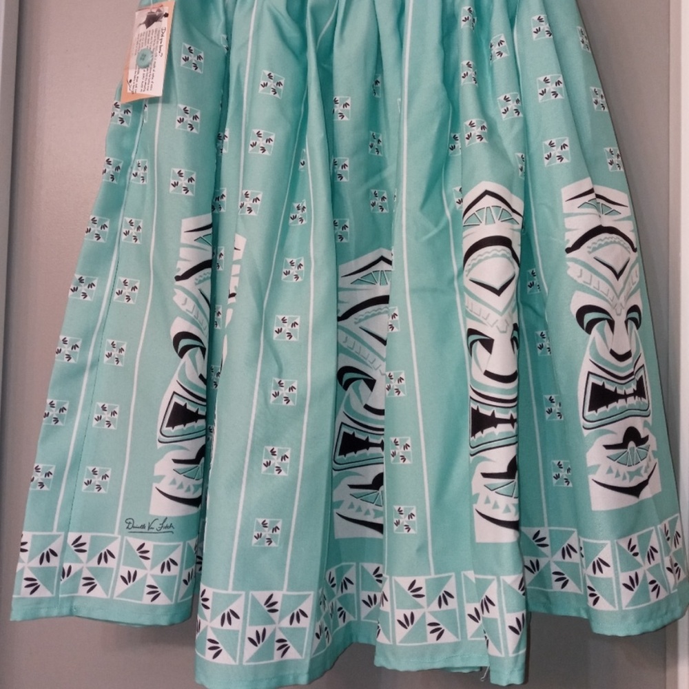 NWT Aqua Blue Tiki Skirt by Oblong Box Shop Retro Rockabilly Hawaiian Medium